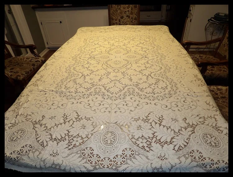 Lace Tablecloth Machine Made - 2