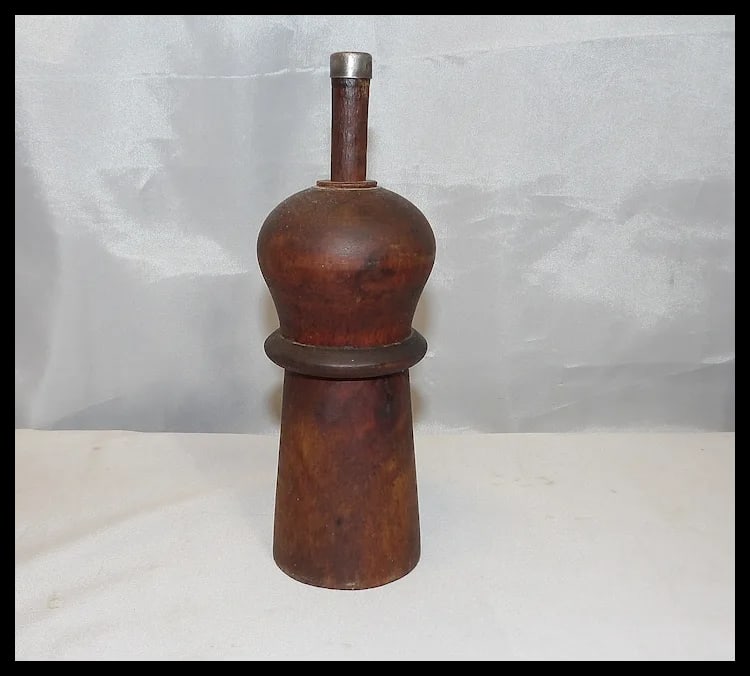 Vintage Wood Spice Grinde - 2