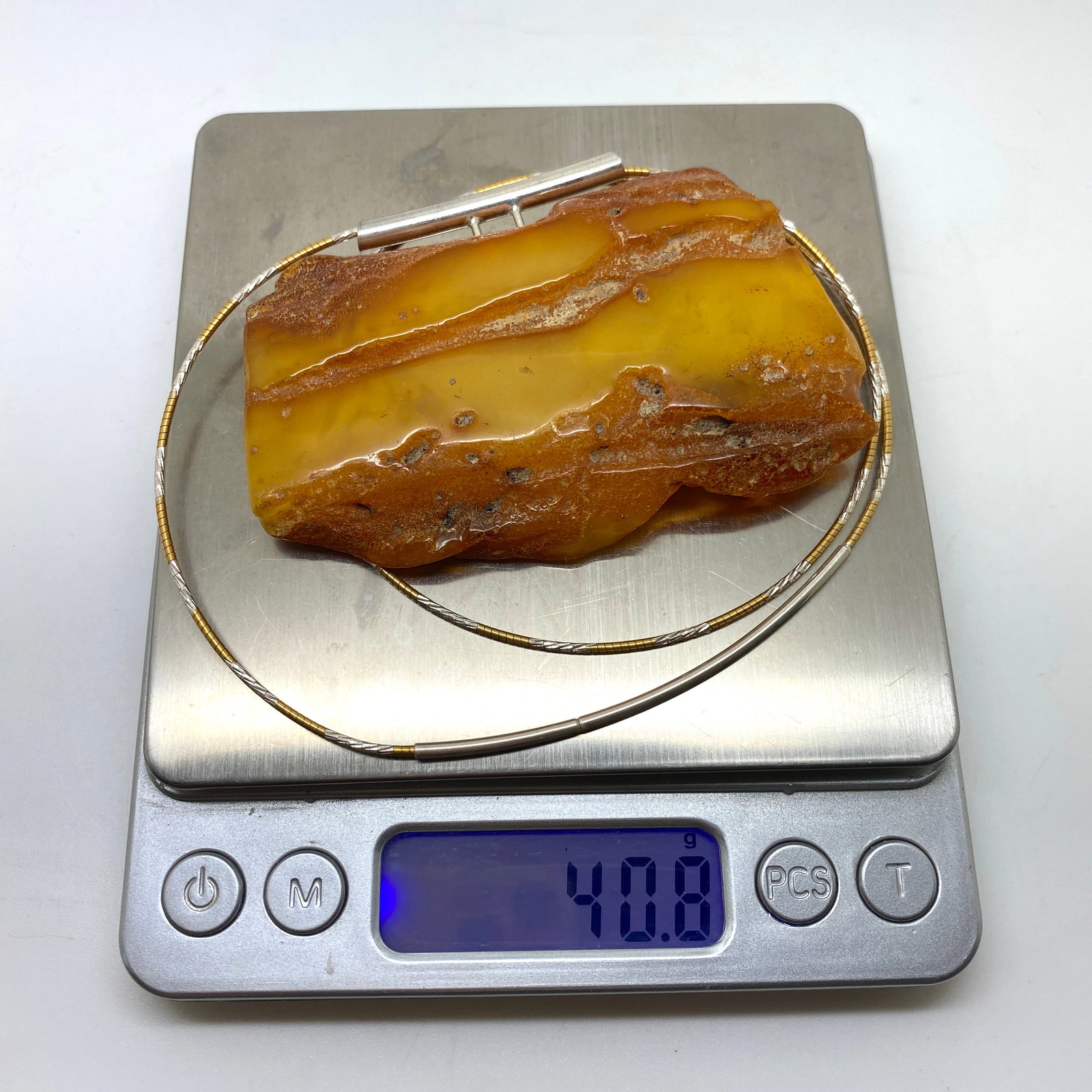 Stunning Vintage Amber Pendant with chain, shaped like a Square - 2