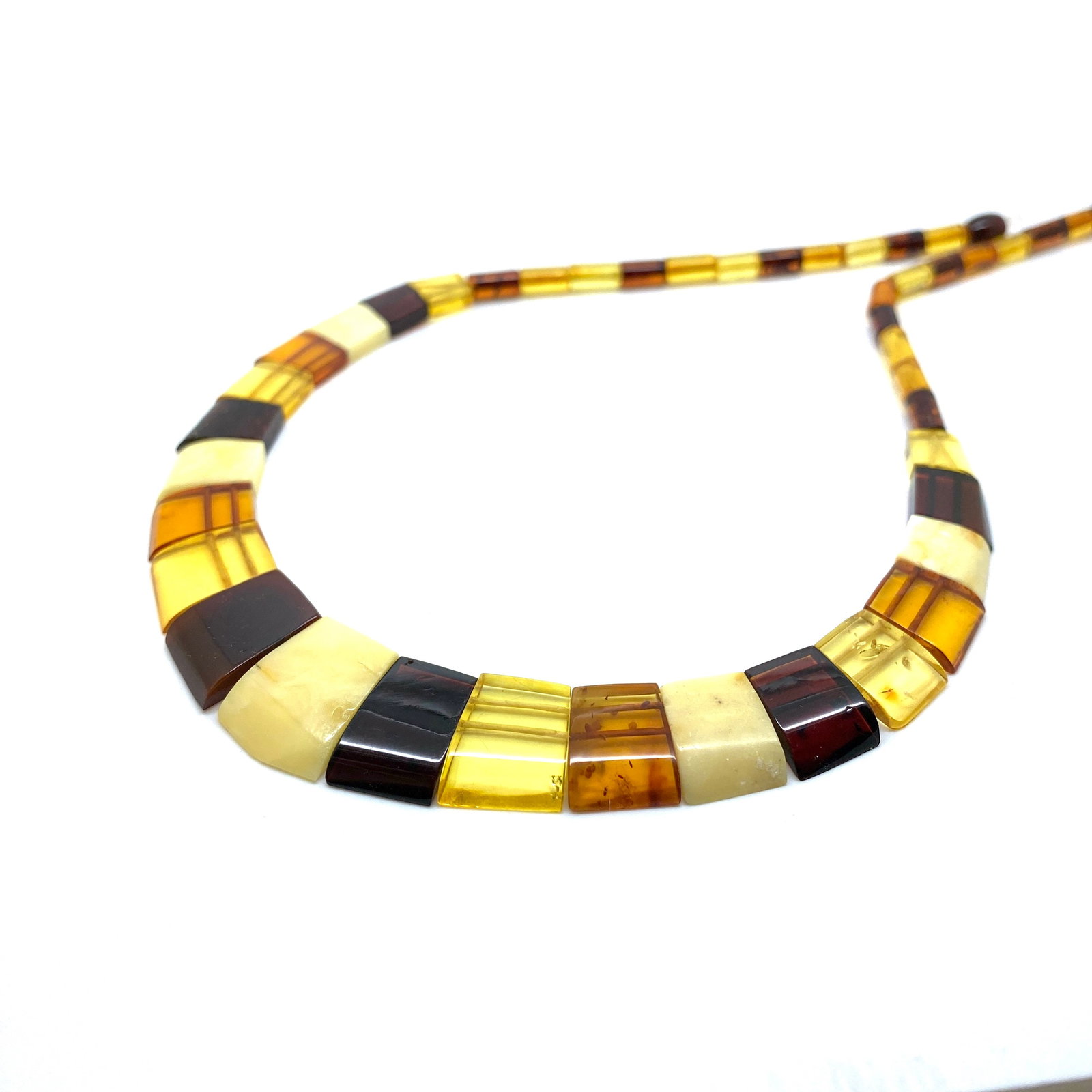 Amazing Amber Floral Necklace made from leaf like bead ornaments - 8