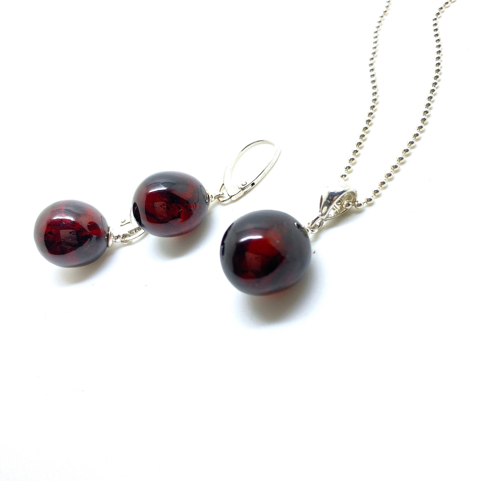Fascinating Amber Earrings and Necklace set - 5