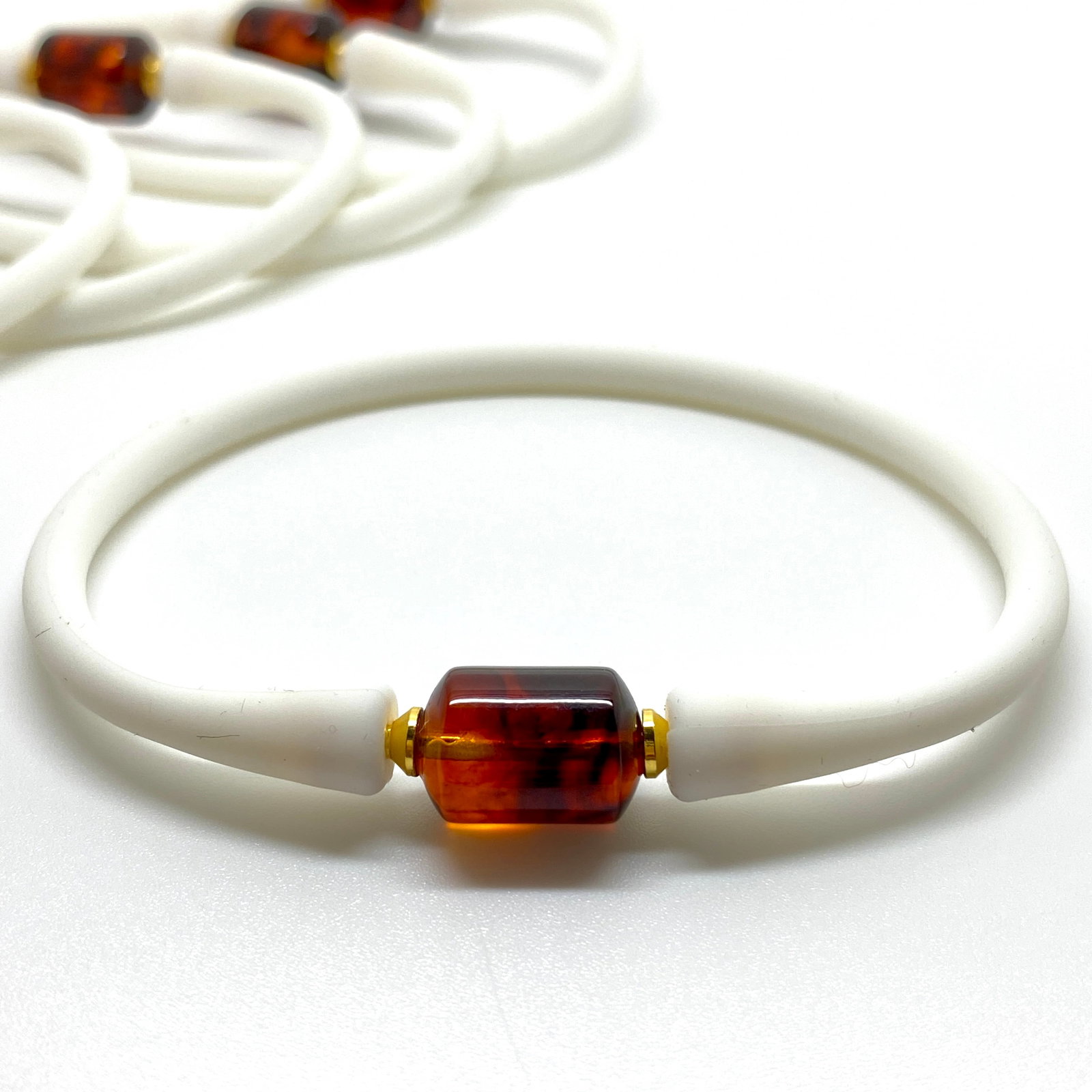 Extraordinary Amber Bracelet made from Doughnut shaped Amber bead - 5