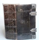 1681 BIBLE in ENGLISH antique OLD & NEW TESTAMENT BINDING w/METAL CORNER PIECES: Title: 1681 BIBLE in ENGLISH antique OLD & NEW TESTAMENT BINDING w/METAL CORNER PIECES Description: BIBLE in ENGLISH OLD and NEW TESTAMENT The Holy Bible containing the Old Testament, and the New. New
