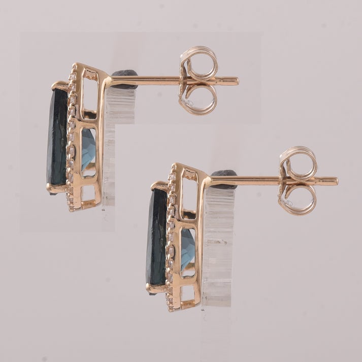 2.54 Ct Pear Tourmaline 9K Gold Earrings - 2