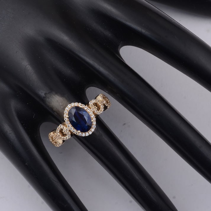 2.06 Ct Oval Sapphire 9K Gold Ring - 2