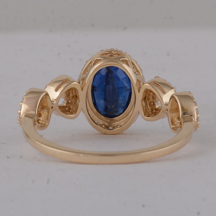 2.06 Ct Oval Sapphire 9K Gold Ring - 3
