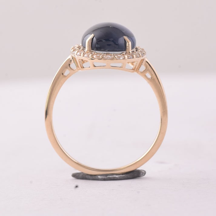 5.30 Ct Oval Sapphire 9K Gold Ring - 3