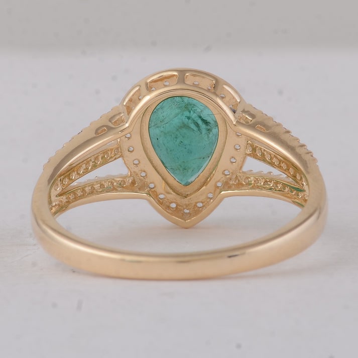 1.52 Ct Pear Emerald 9K Gold Ring - 3