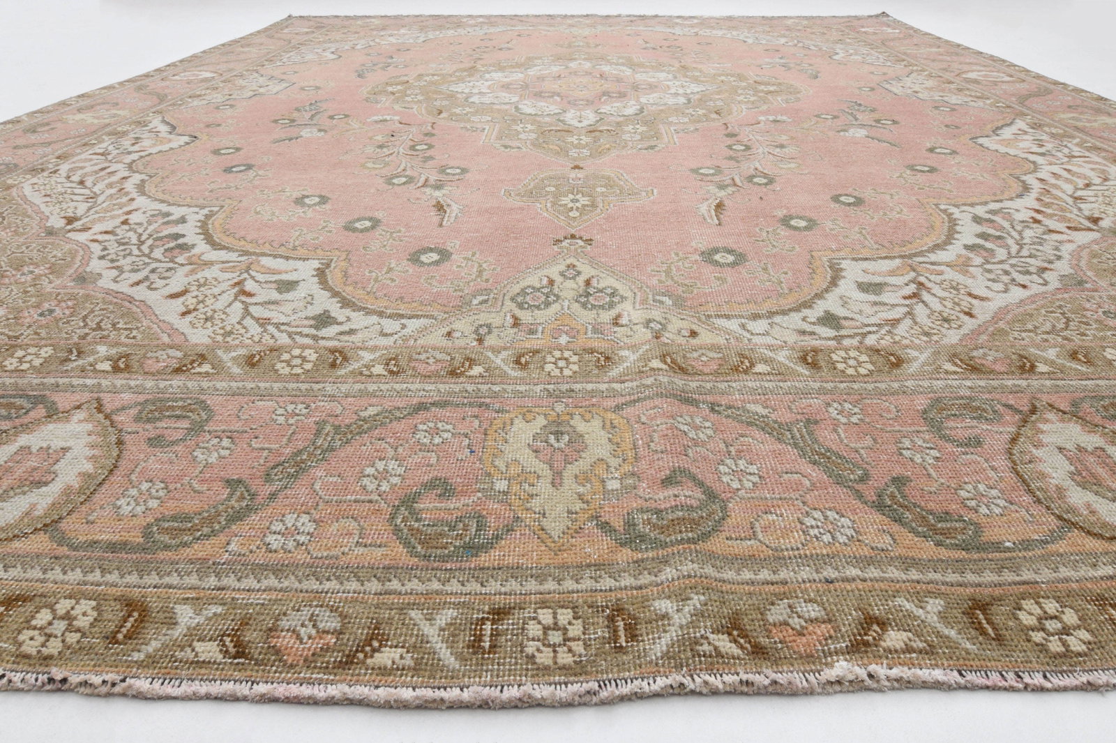 9'2x12'1 ft, PINK TURKISH RUG: Title: 9'2x12'1 ft, PINK TURKISH RUG Description: This Turkish one-of-a-kind Anatolian Vintage Rug is hand-knotted and handwoven by the most skilled artisans who use pure wool, in muted, natural