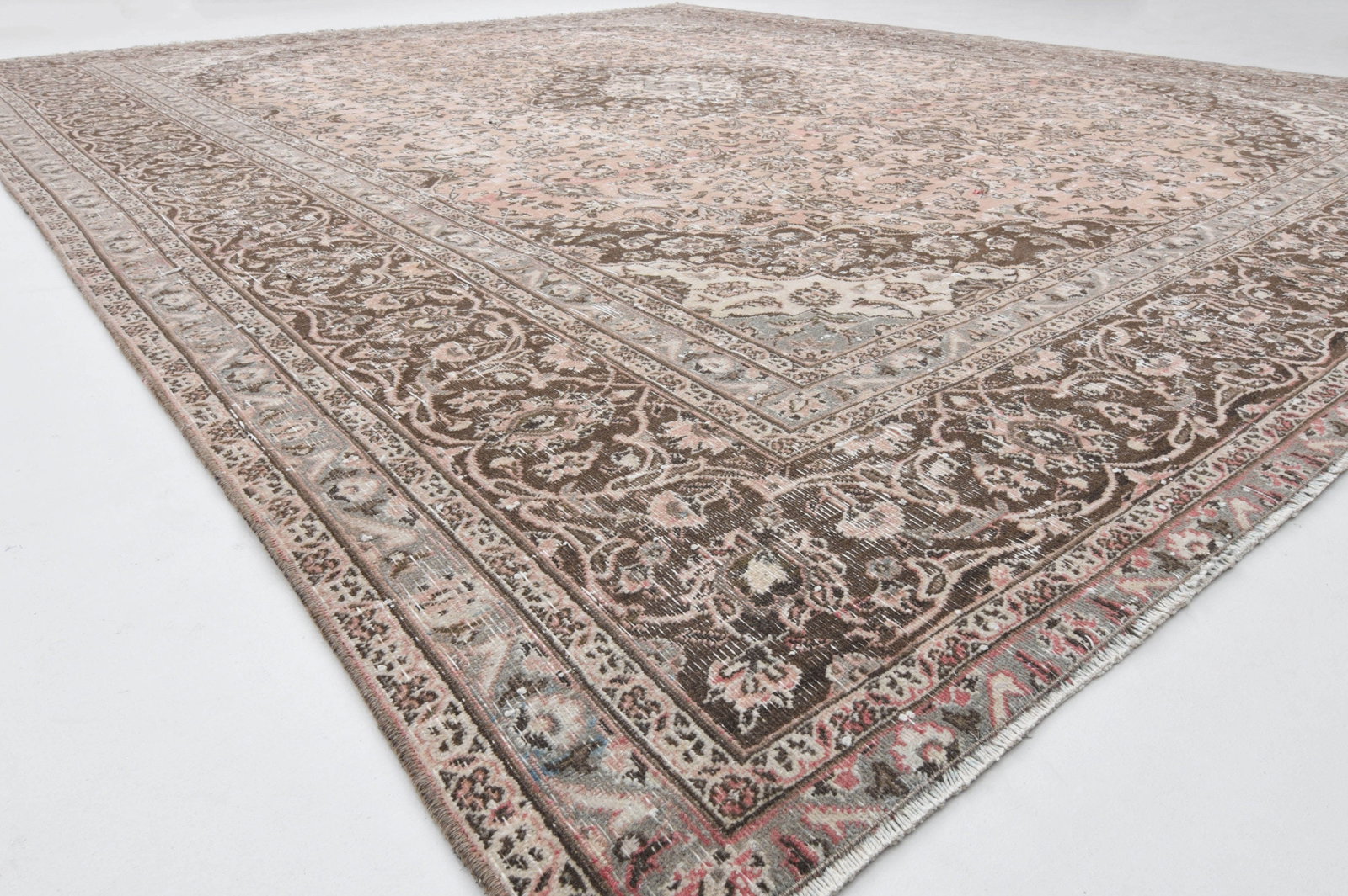 9.6x11.4 ft,PINK, OVERSIZED, Vintage - 9