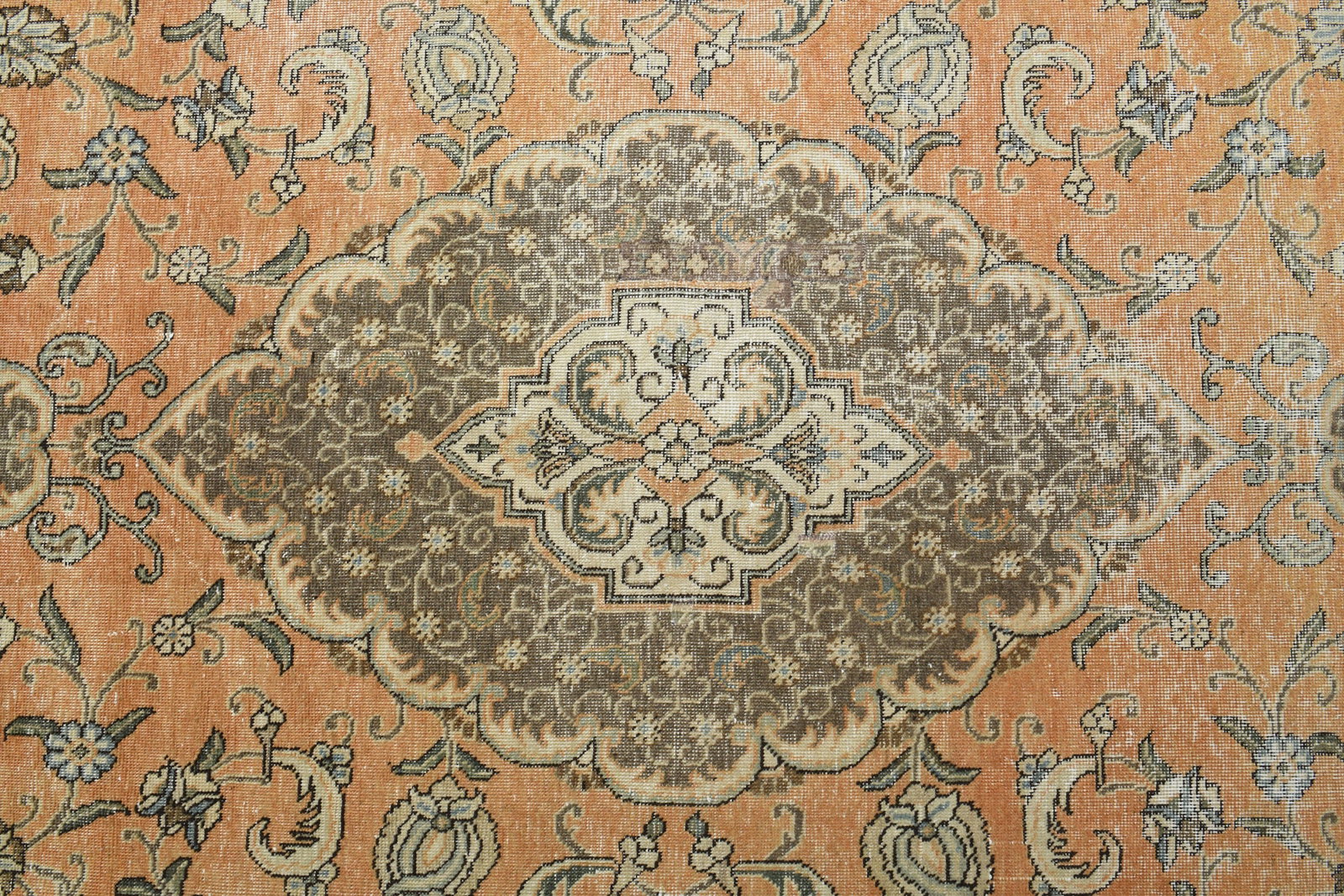 7'4x10'2 ft, VINTAGE TURKISH RUG - 4