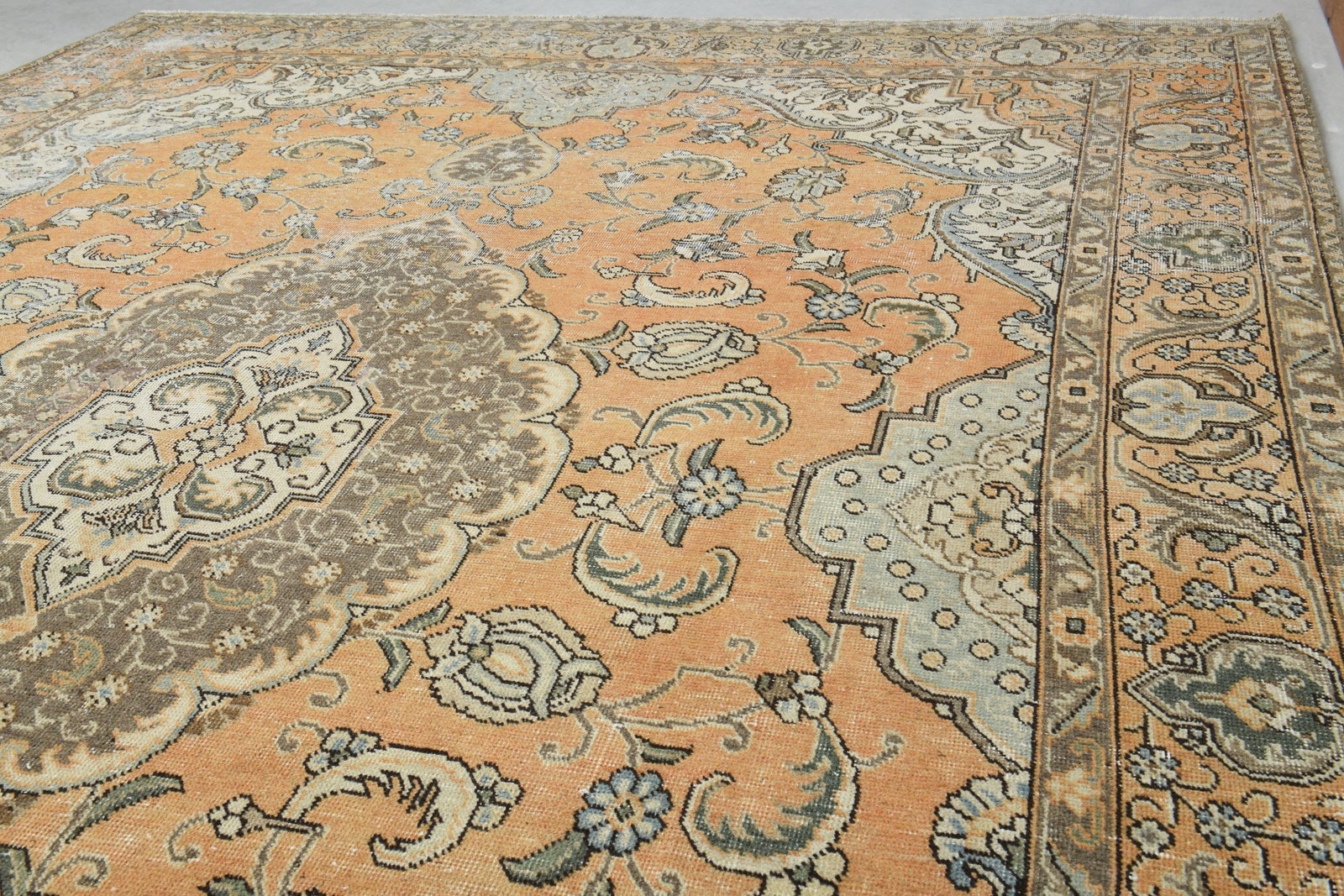 7'4x10'2 ft, VINTAGE TURKISH RUG - 7
