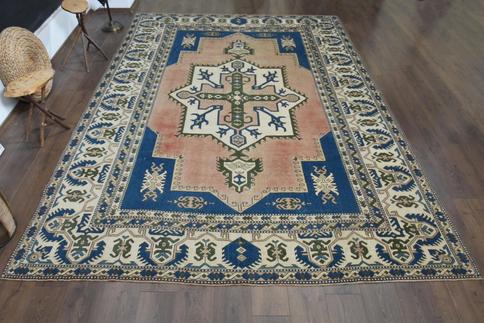 8'5x11'6 ft, SPECIAL OVERSIZED RUG: Title: 8'5x11'6 ft, SPECIAL OVERSIZED RUG Description: This Turkish one-of-a-kind Anatolian Vintage Rug is hand-knotted and handwoven by the most skilled artisans who use pure wool, in muted, natural 