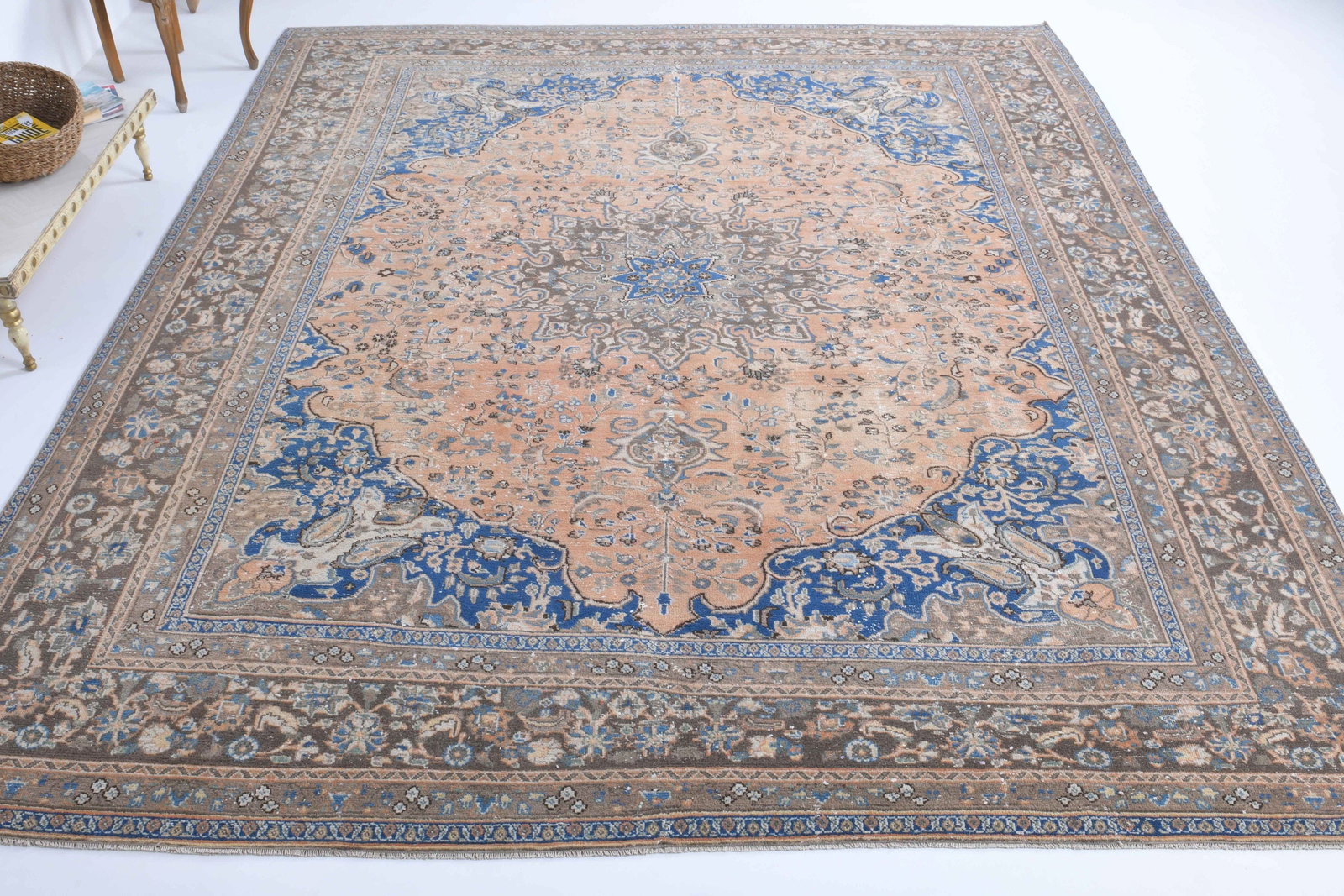 9.7x12 ft, VINTAGE Rug, PERSIAN: Title: 9.7x12 ft, VINTAGE Rug, PERSIAN Description: This Turkish one-of-a-kind Anatolian Vintage Rug is hand-knotted and handwoven by the most skilled artisans who use pure wool, in muted, natural