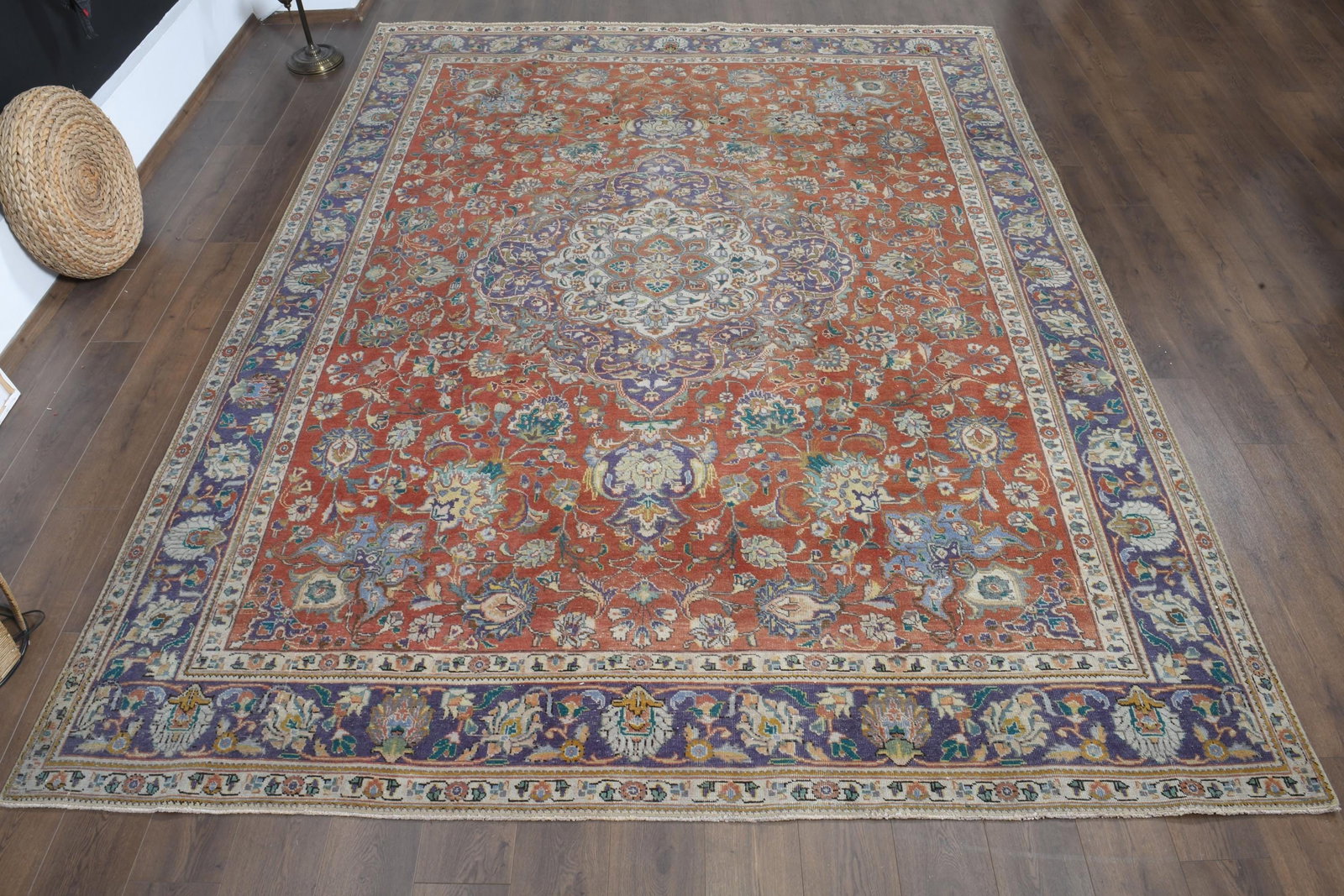 9'1x12'4 ft, ORANGE MINIMALIST RUG - 2