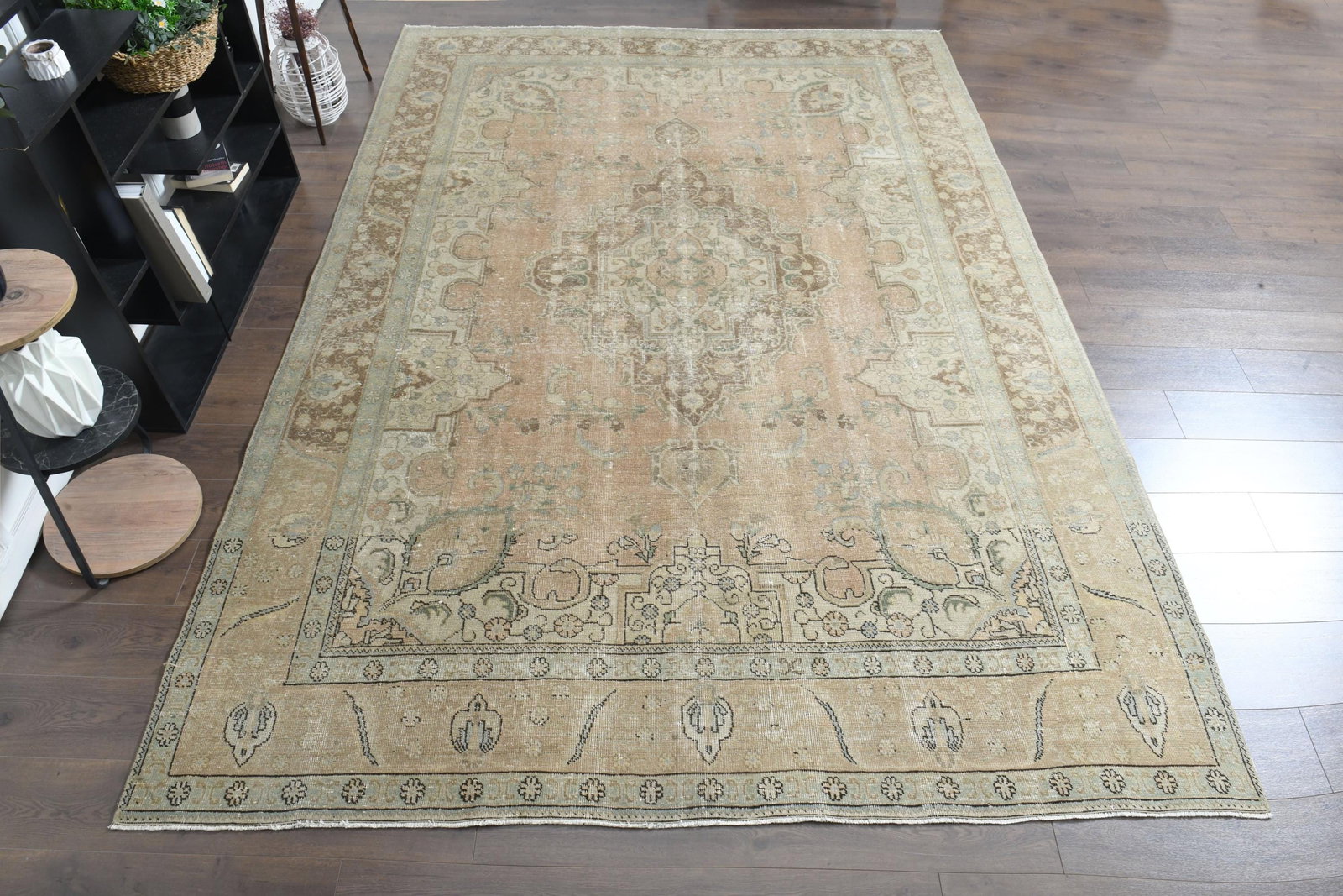 7'9x11'2 ft, VINTAGE PERSIAN RUG: Title: 7'9x11'2 ft, VINTAGE PERSIAN RUG Description: This Turkish one-of-a-kind Anatolian Vintage Rug is hand-knotted and handwoven by the most skilled artisans who use pure wool, in muted, natural