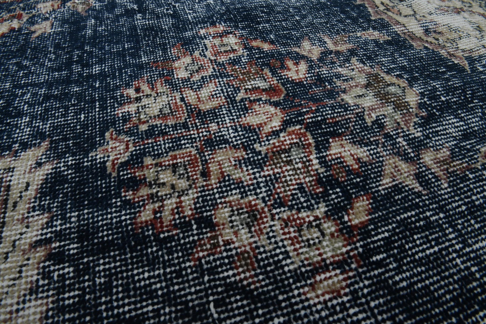 7'9x11'5 ft, PINK BLUE RUG. Vintage - 7