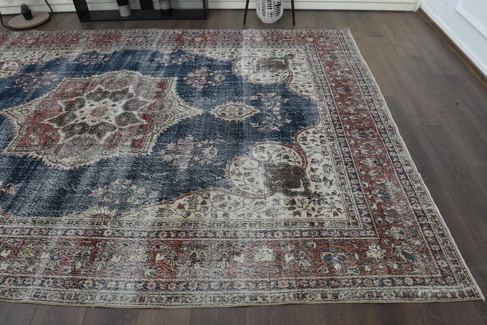 7'9x11'5 ft, PINK BLUE RUG. Vintage - 9