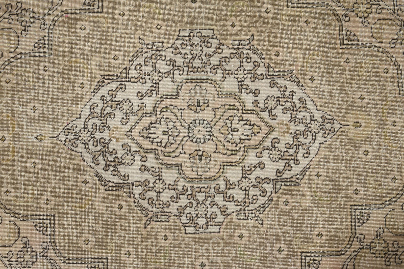 9'7x12'4 ft, OVERSIZED PERSIAN RUG, Living Room - 3