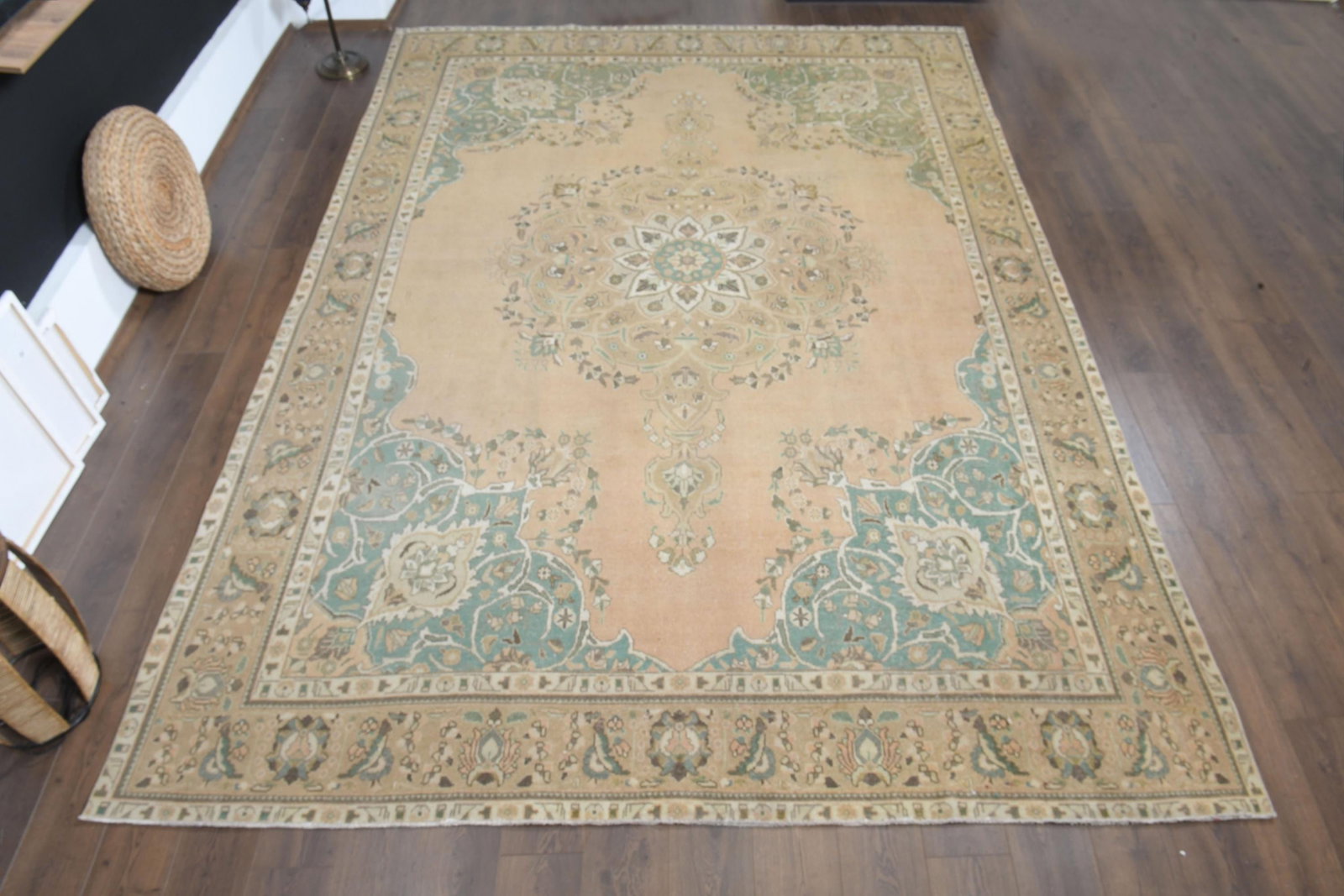 9'4x13 ft, OVERSIZED ORANGE BLUE, Minimalist Decor, Area Rug: Title: 9'4x13 ft, OVERSIZED ORANGE BLUE, Minimalist Decor, Area Rug Description: This Turkish one-of-a-kind Anatolian Vintage Rug is hand-knotted and handwoven by the most skilled artisans who use