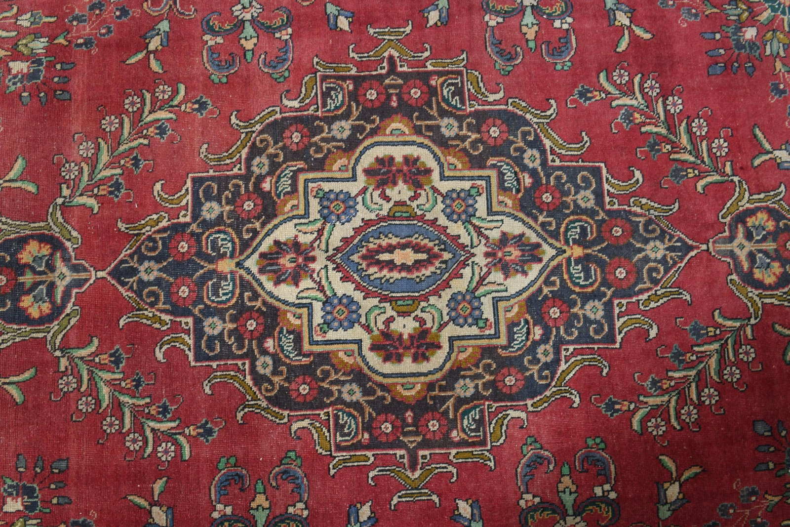 9'5x12'3 ft, OVERSIZED PERSIAN RUG, Minimalist Decor - 3
