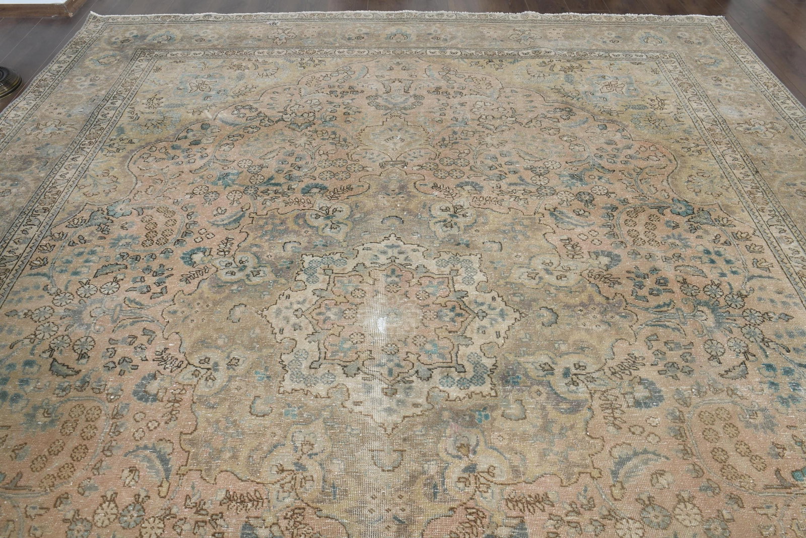 9'9x12'1 ft, OVERSIZED PERSIAN RUG, Living Room - 8
