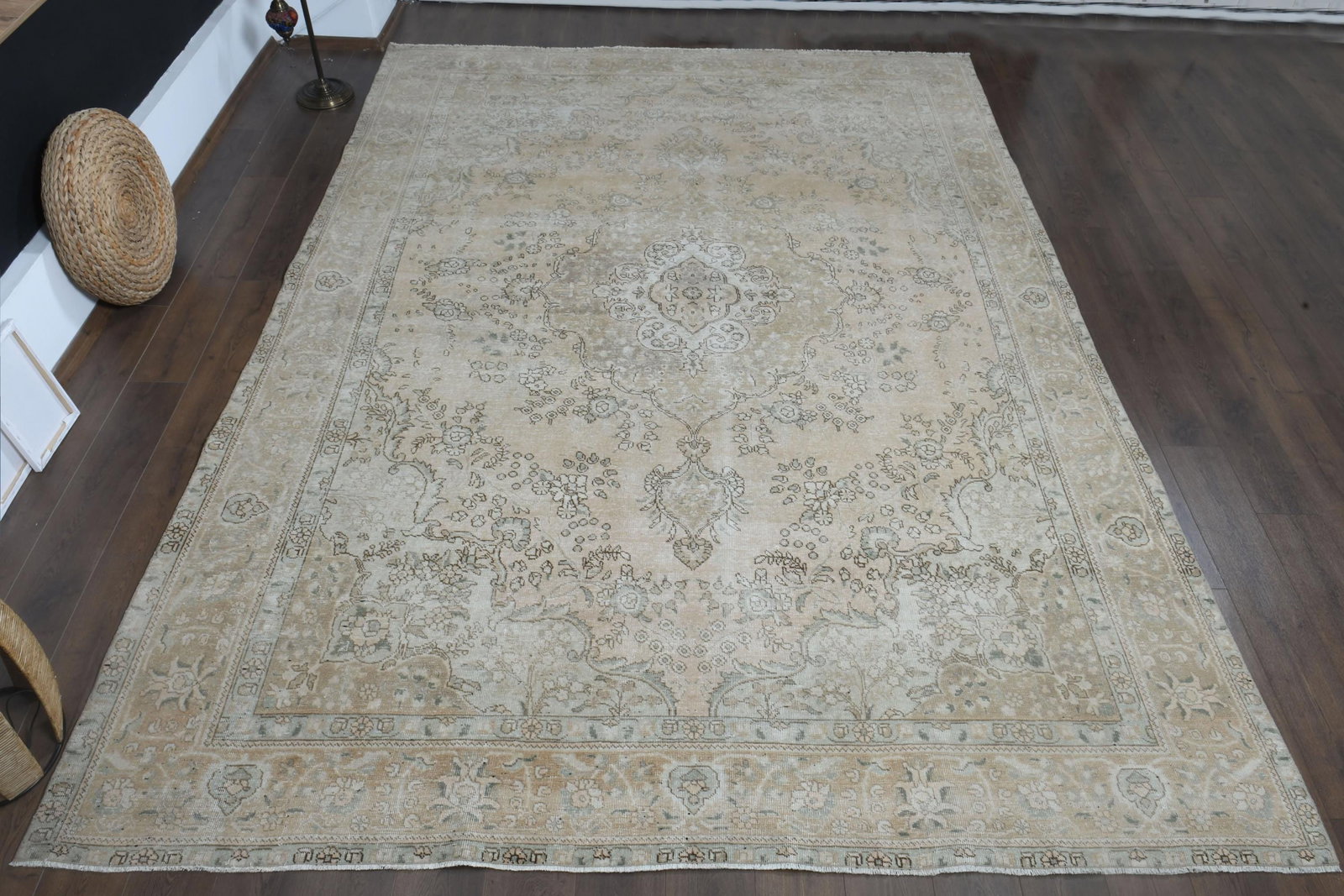 9'3x12'9 ft, OVERSIZED ORANGE BEIGE: Title: 9'3x12'9 ft, OVERSIZED ORANGE BEIGE Description: This Turkish one-of-a-kind Anatolian Vintage Rug is hand-knotted and handwoven by the most skilled artisans who use pure wool, in muted,