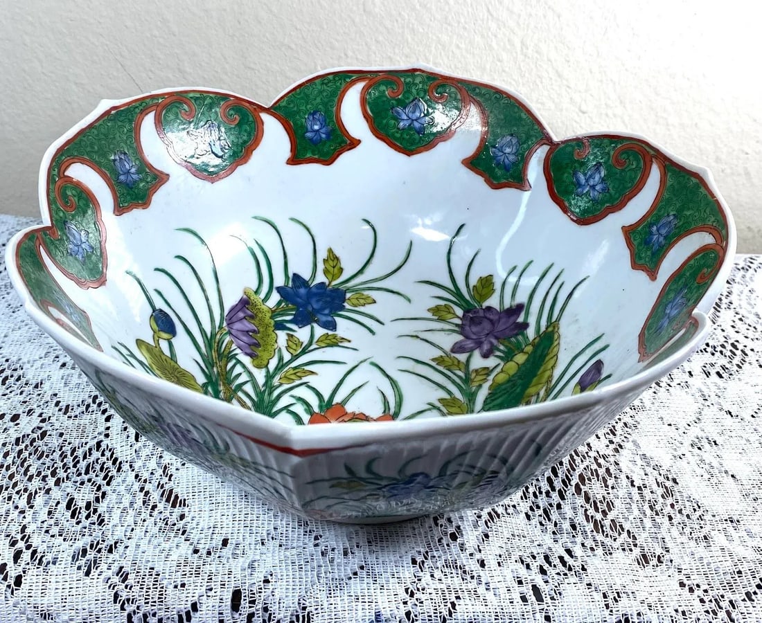 Vintage Yang Cheng Orange, Purple, Blue Lotus Porcelain Scalloped Lotus Sharped Bowl - 12