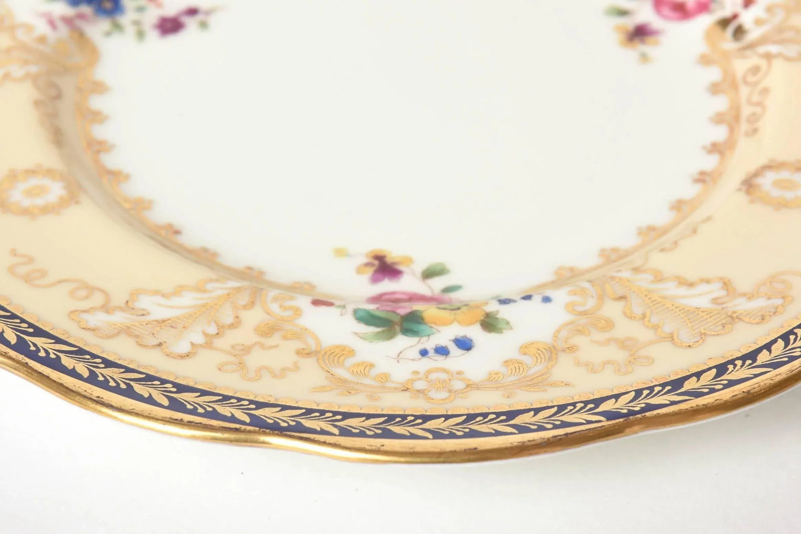 12 Antique English Dessert Plates, Cobalt Blue and Hand-Painted Florals Tiffany - 7
