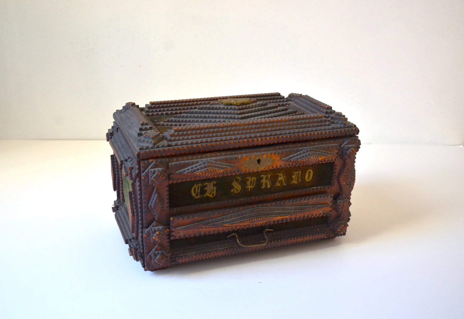 Turn of the Century Hand Carved Tramp Art Wooden Jewelry Box, Circa 1900 - 8