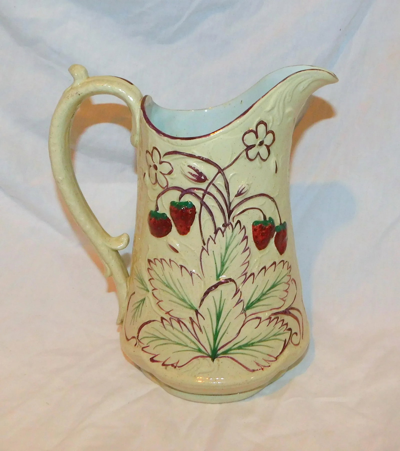 1920s Majolica Strawberry Pitcher - 2