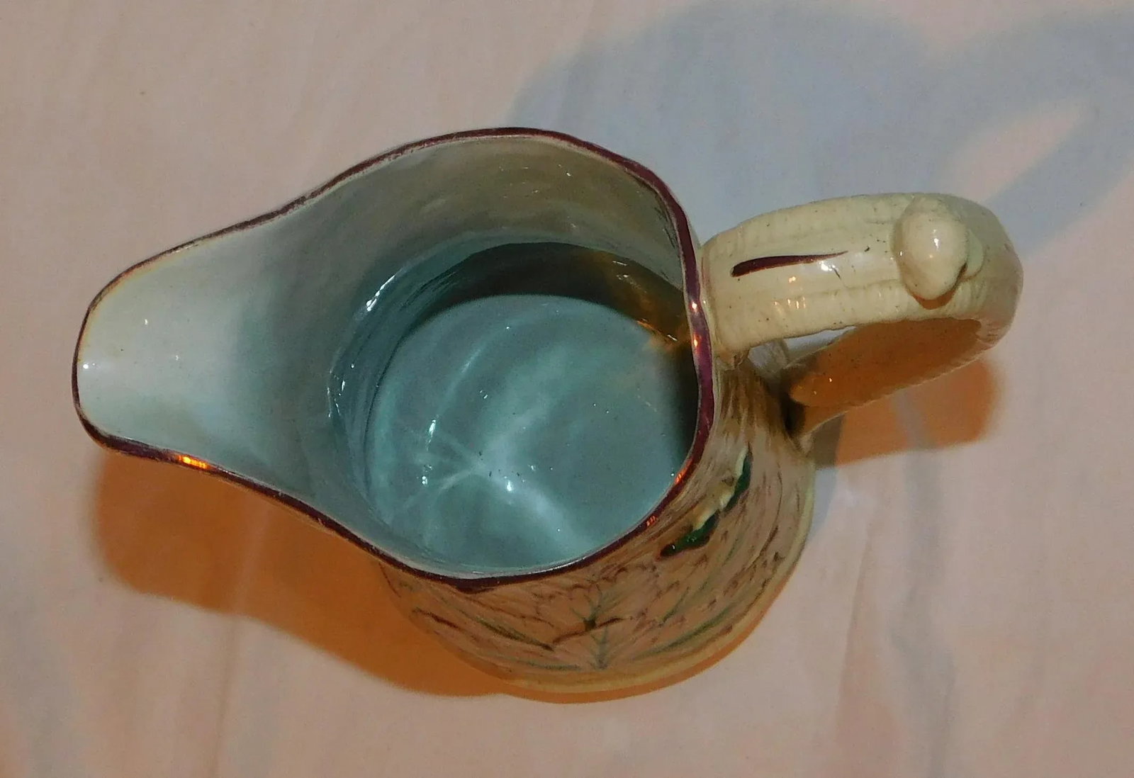 1920s Majolica Strawberry Pitcher - 6
