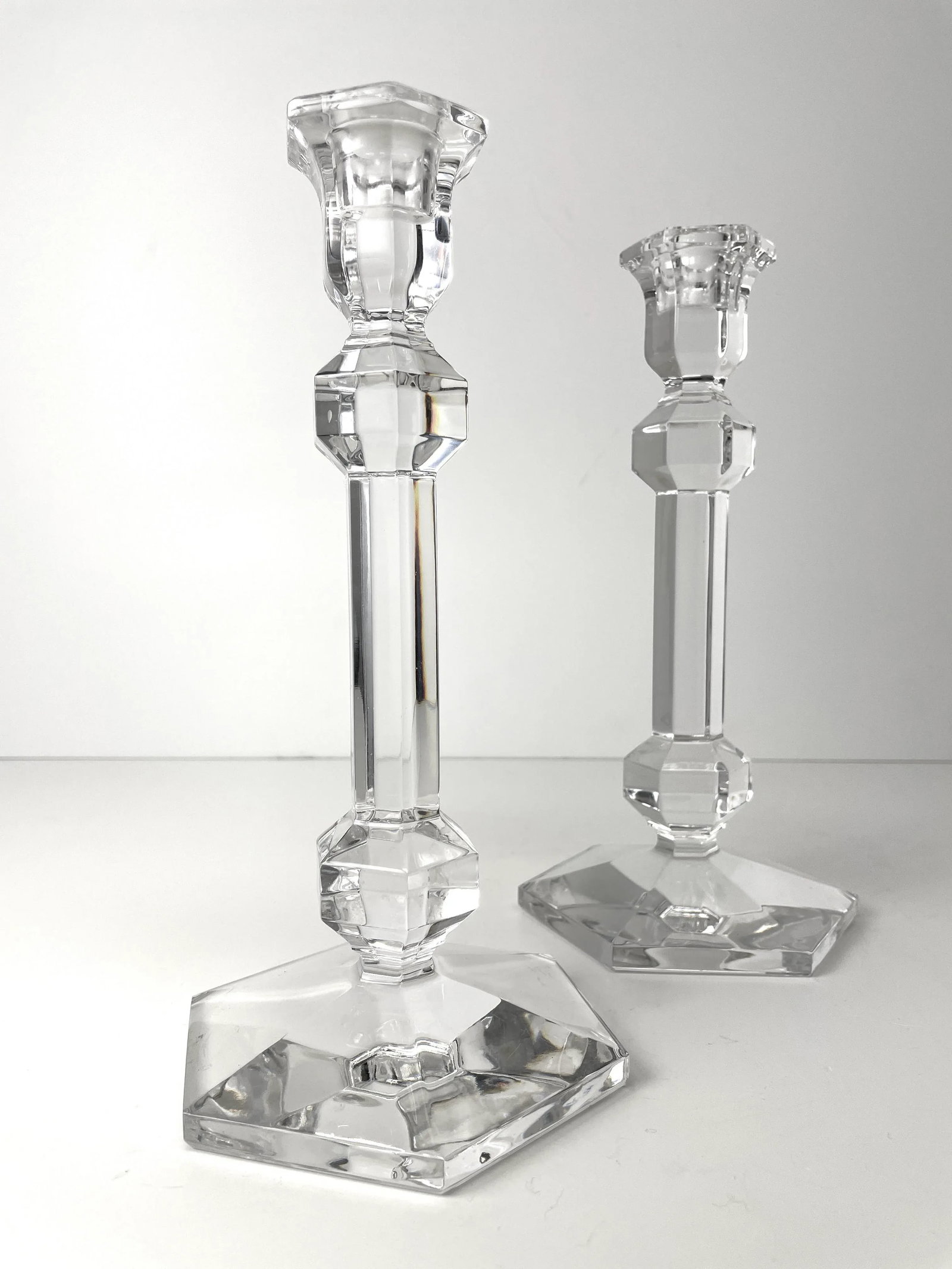 Val Saint Lambert Gardenia Single Light Candlesticks a Pair - 2