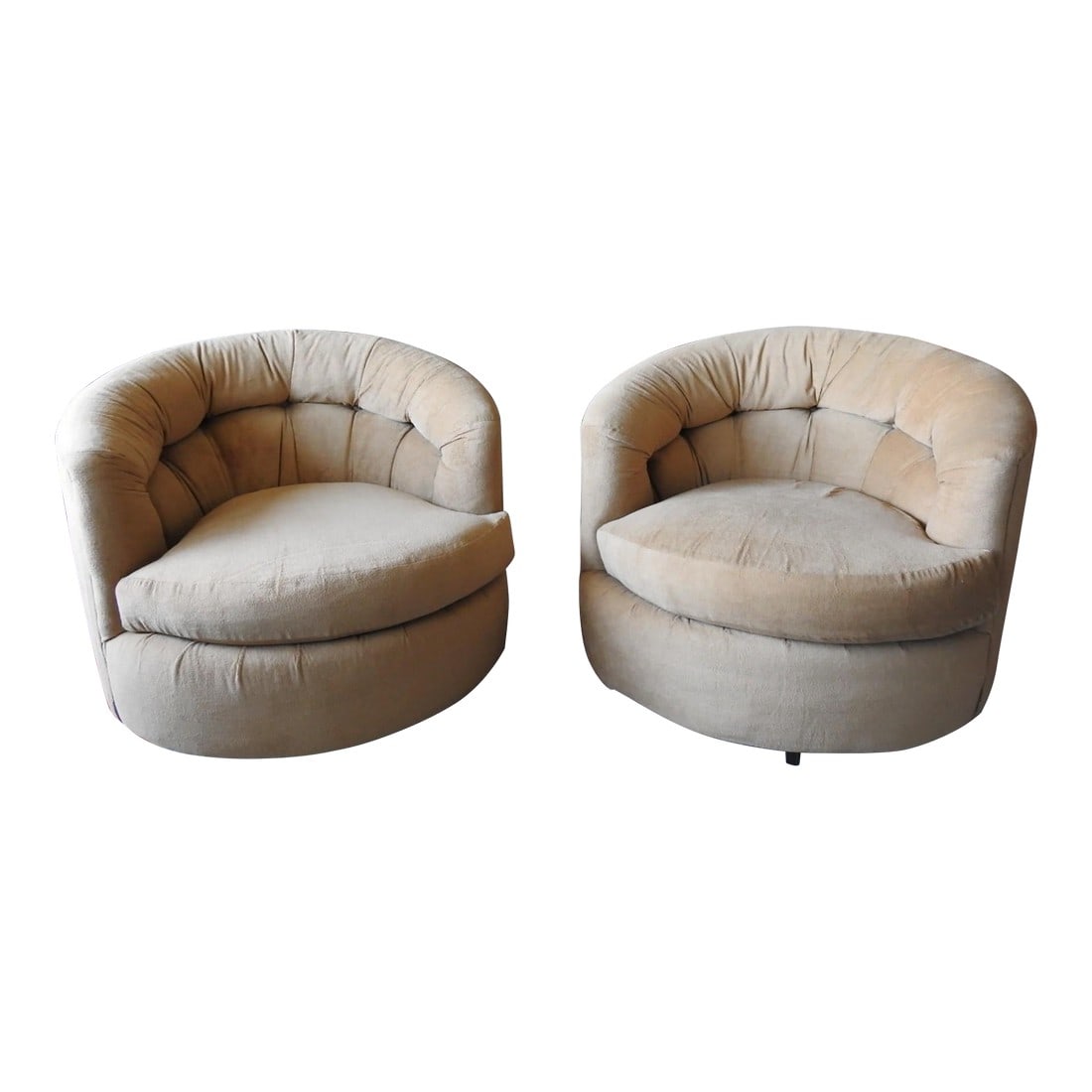 1970s Karpen of California Barrel 360 Swivel Lounge Chairs Camel Brown Plush - Set of 2: Iconic 1970s Karpen of California round barrel swivel chairs. Trendy warm camel brown plush. The chairs swivel 360 degrees. Comfortable ergonomic design. Very good condition. No stains, no smells, no