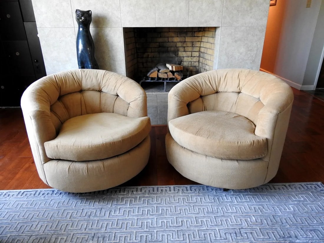 1970s Karpen of California Barrel 360 Swivel Lounge Chairs Camel Brown Plush - Set of 2 - 3
