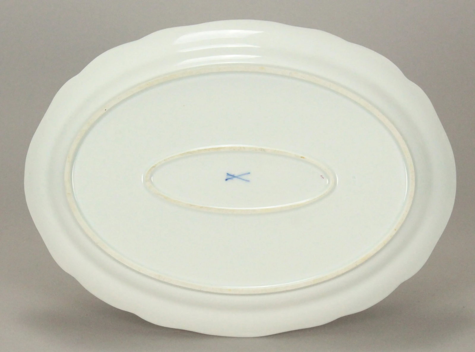 1800's Meissen Porcelain "Deutches Blumen" Scattered Flowers Oval Platter - 7