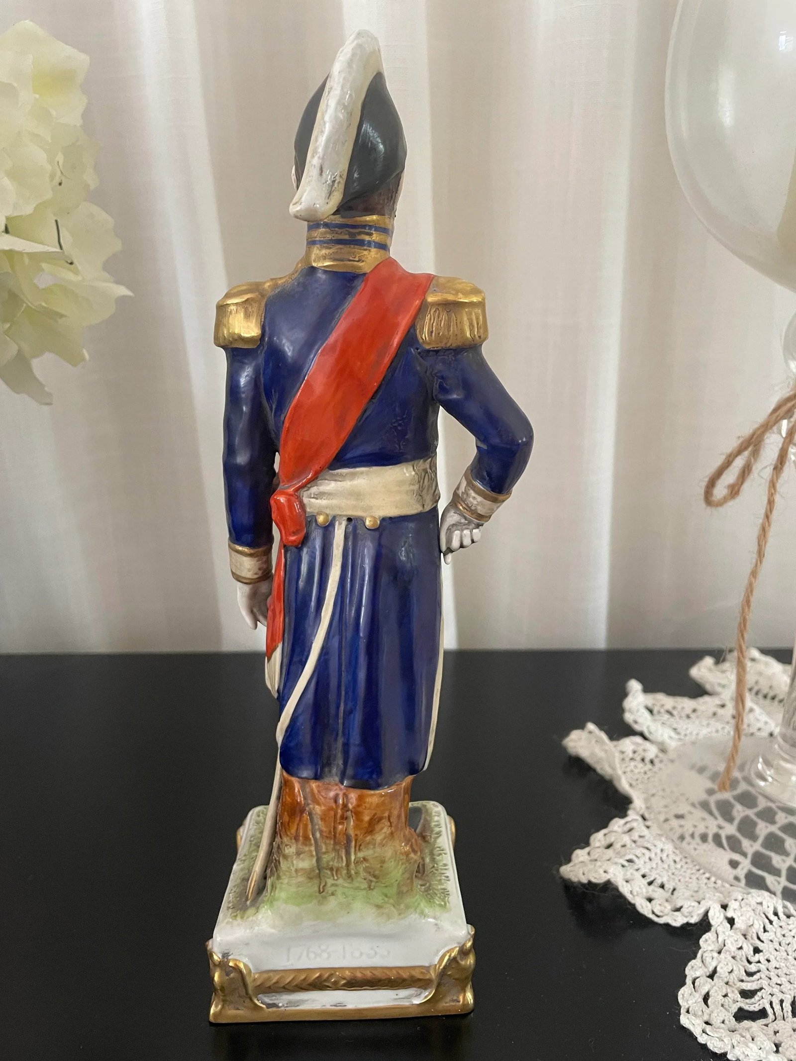 Vintage German Scheibe Alsbach Porcelain Figurine - 3