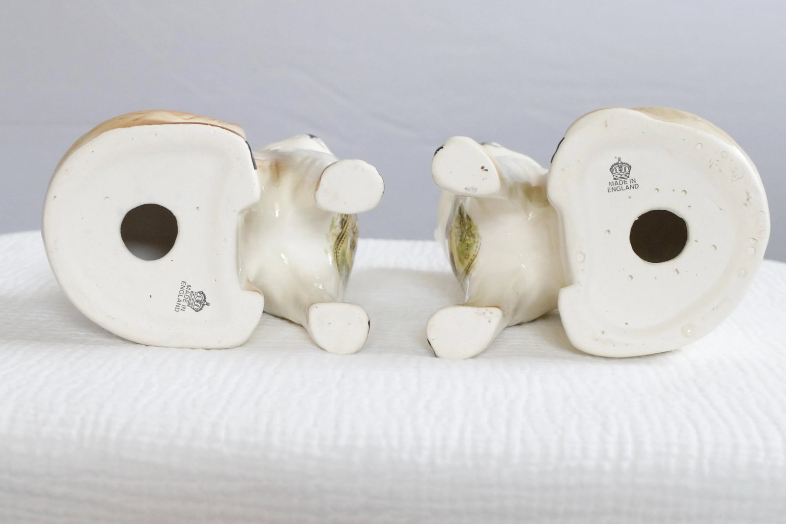 Pair of Staffordshire English Porcelain Cats With Painted Pheasants - 10