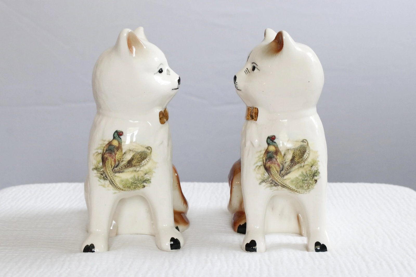 Pair of Staffordshire English Porcelain Cats With Painted Pheasants - 15