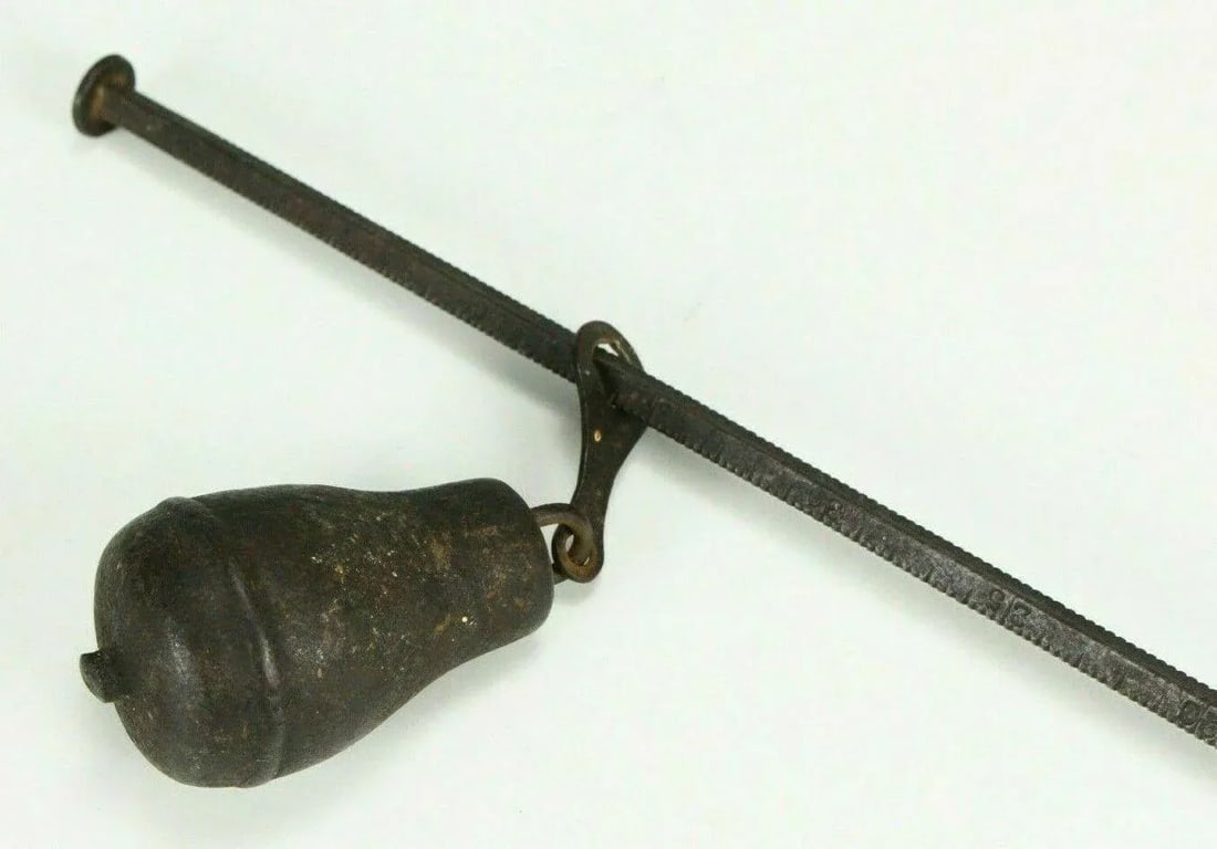 1800's Cast Iron Hanging Balance Beam Scale 3 Hooks Original Counterweight - 8