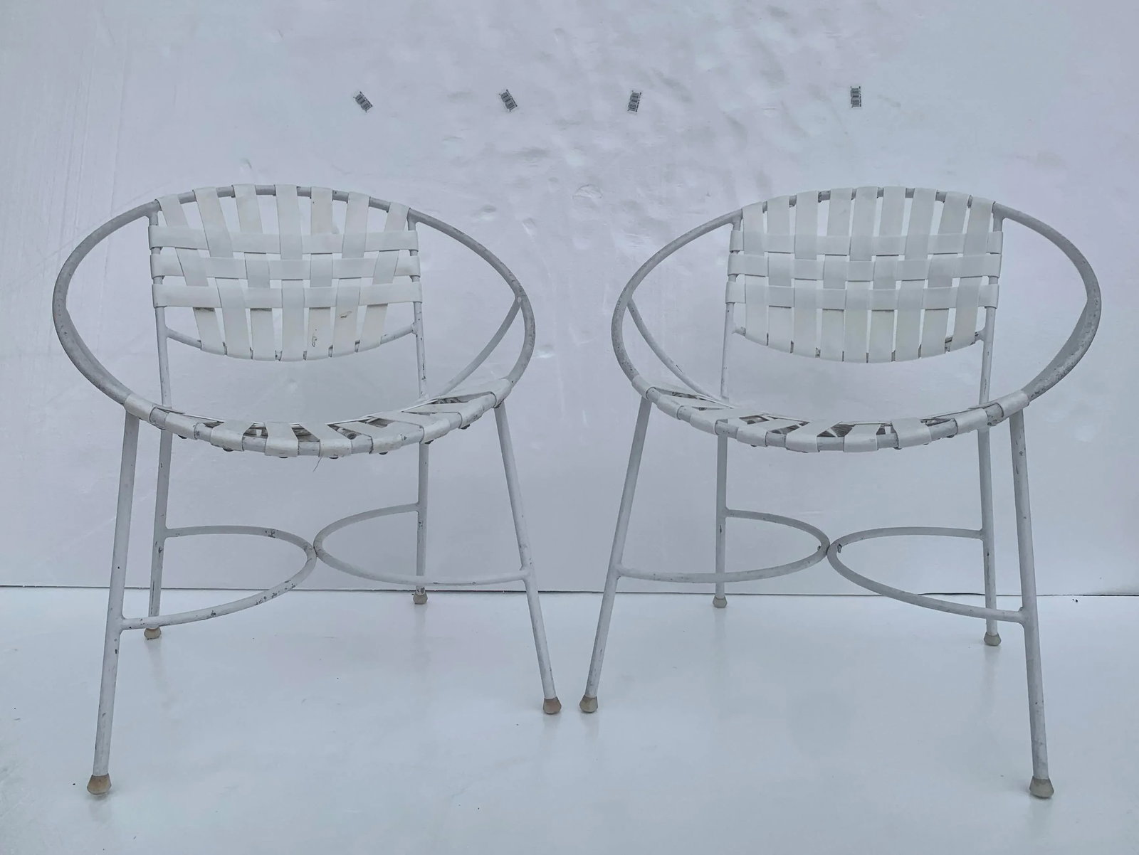 1960s Mid-Century Modern Wrought Iron Patio Set - 5