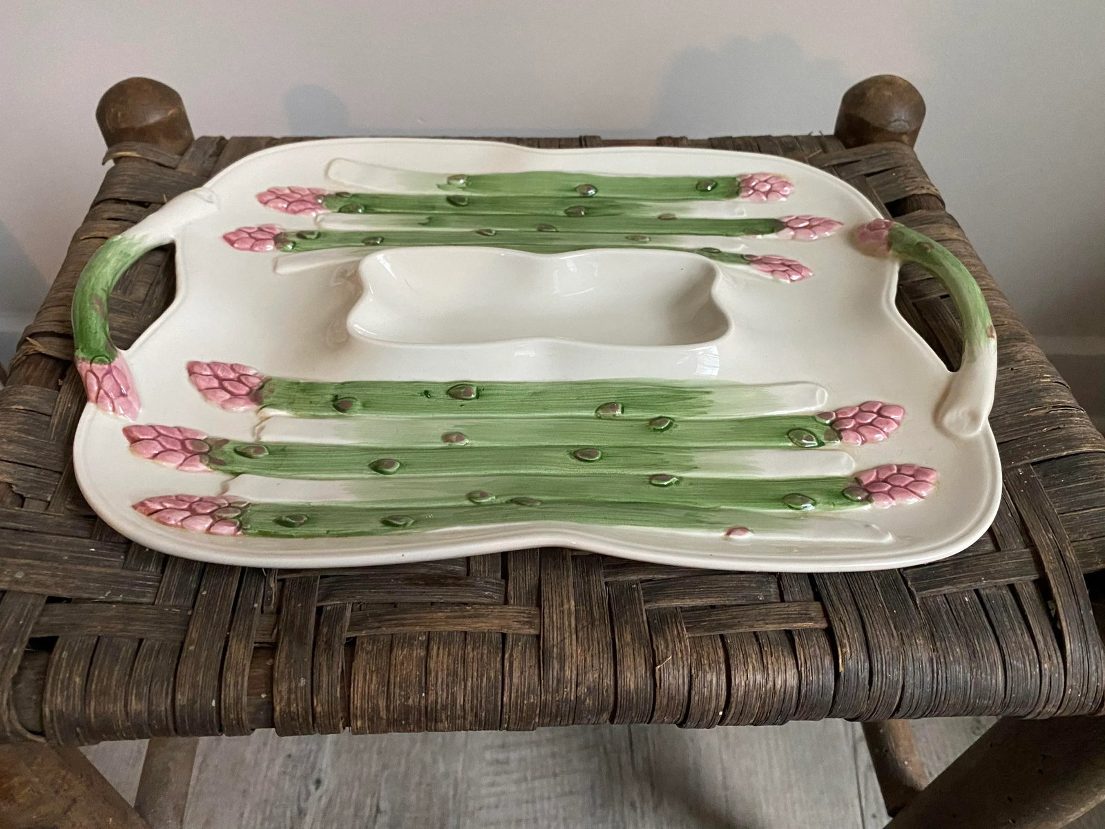 Vintage Fitz and Floyd Majolica Asparagus Tray With Dip Centerpiece - 6