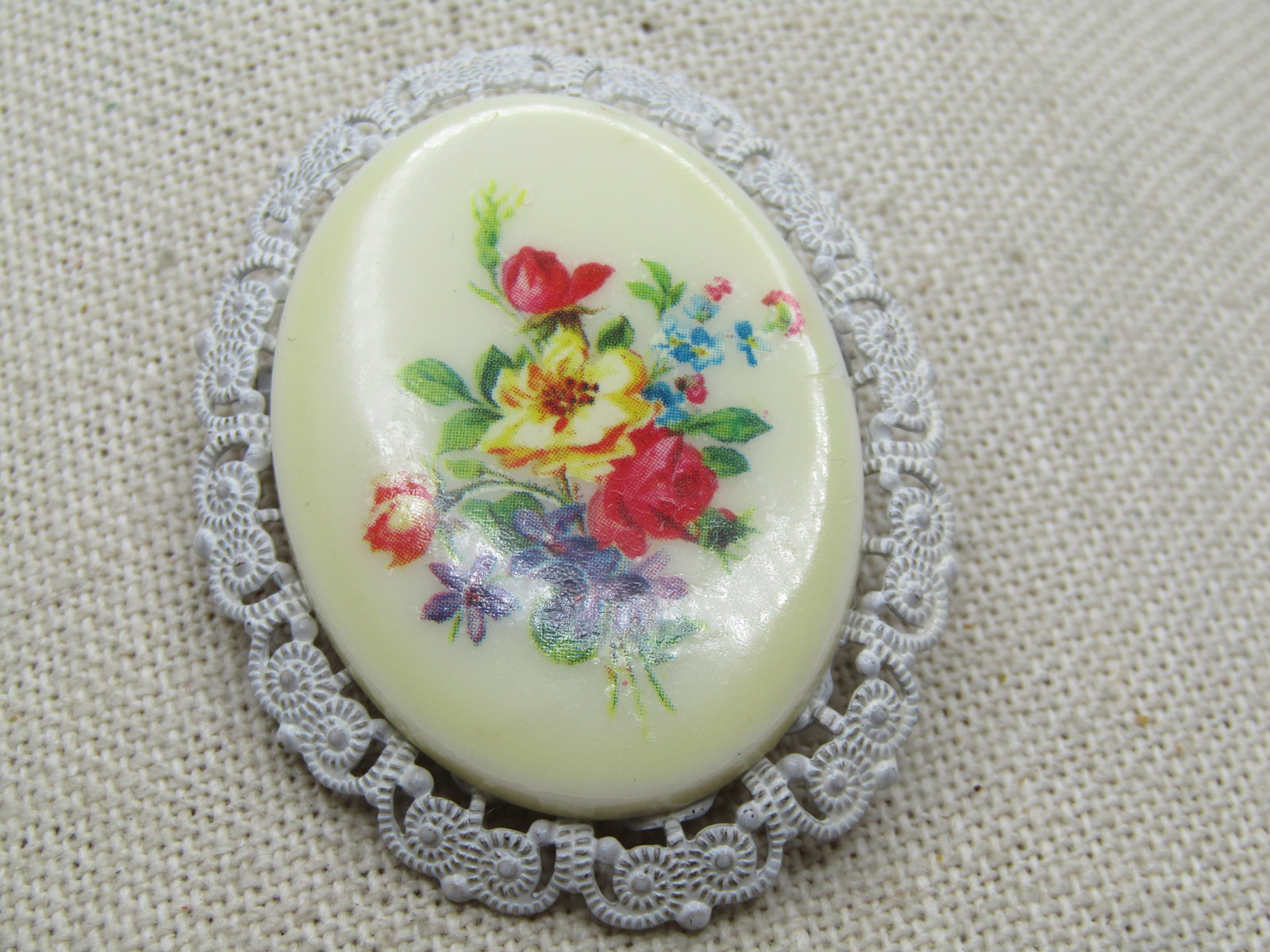Vintage Floral Cameo Style Brooch, Germany, 1950's-1960's - 2