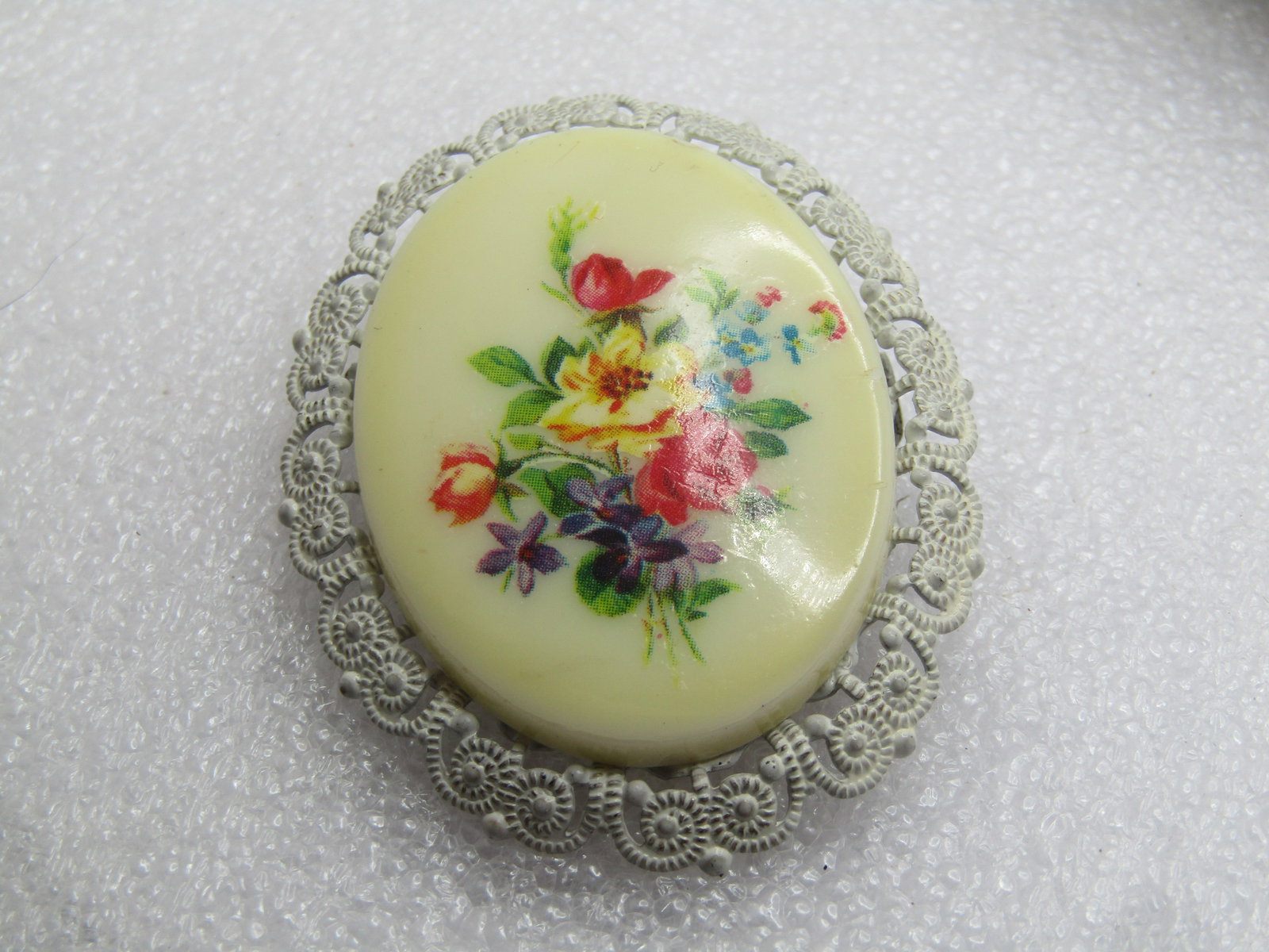 Vintage Floral Cameo Style Brooch, Germany, 1950's-1960's - 5