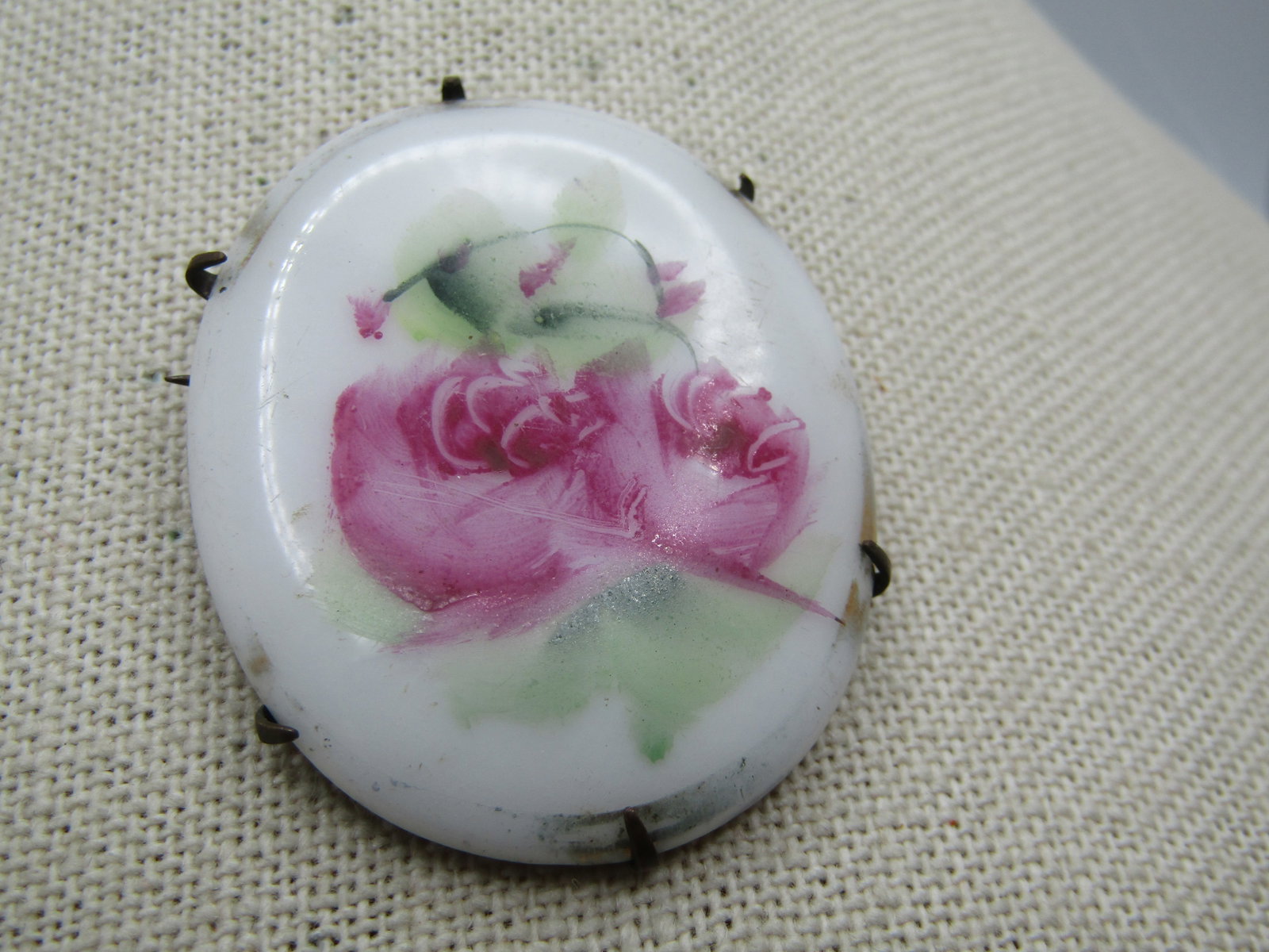 Victorian Floral Painted Brooch, Cameo Style, Late 1800's - 3