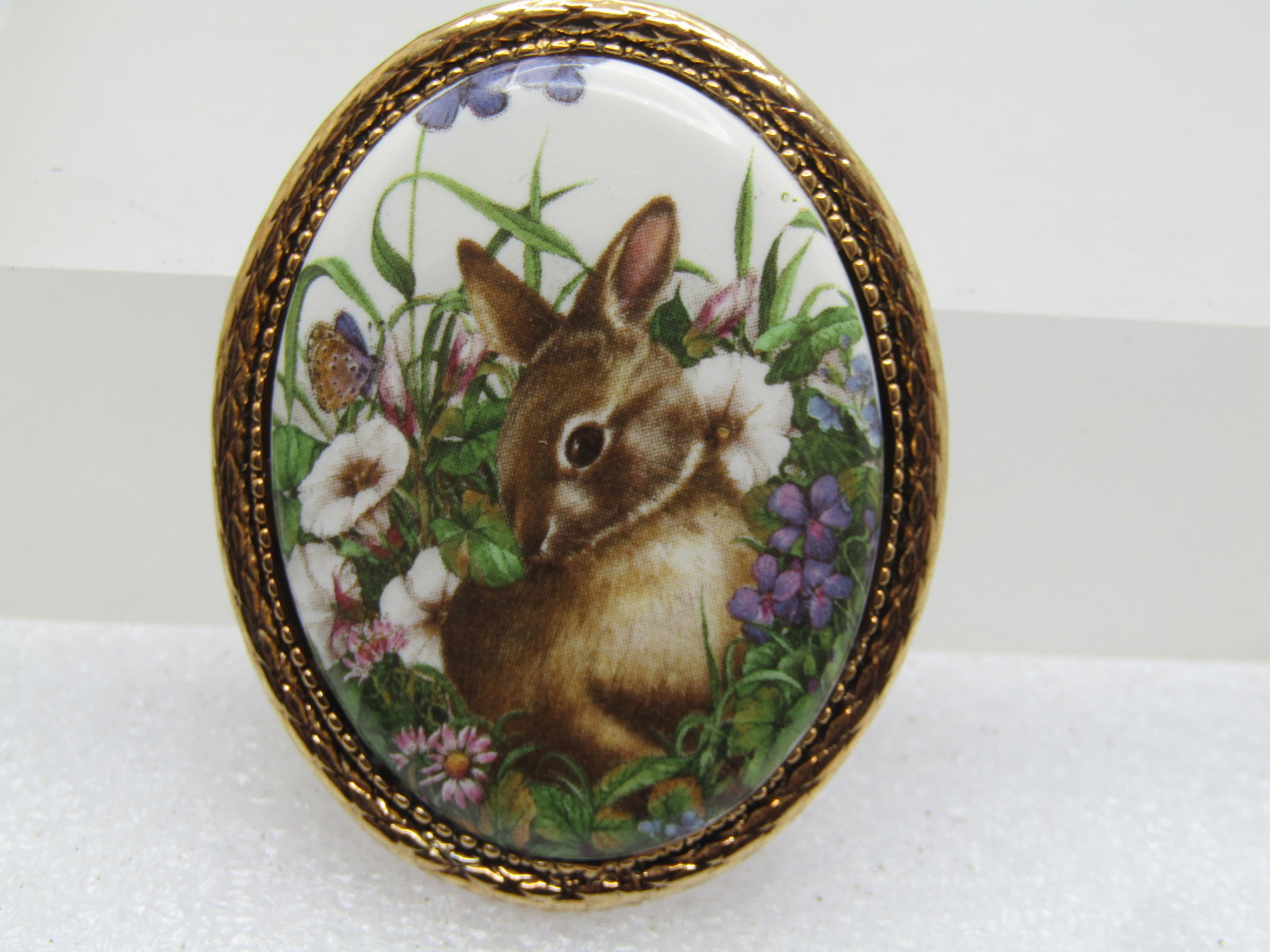 Vintage Rabbit Cameo Spring/Summer Brooch, 1960's-1970's - 3