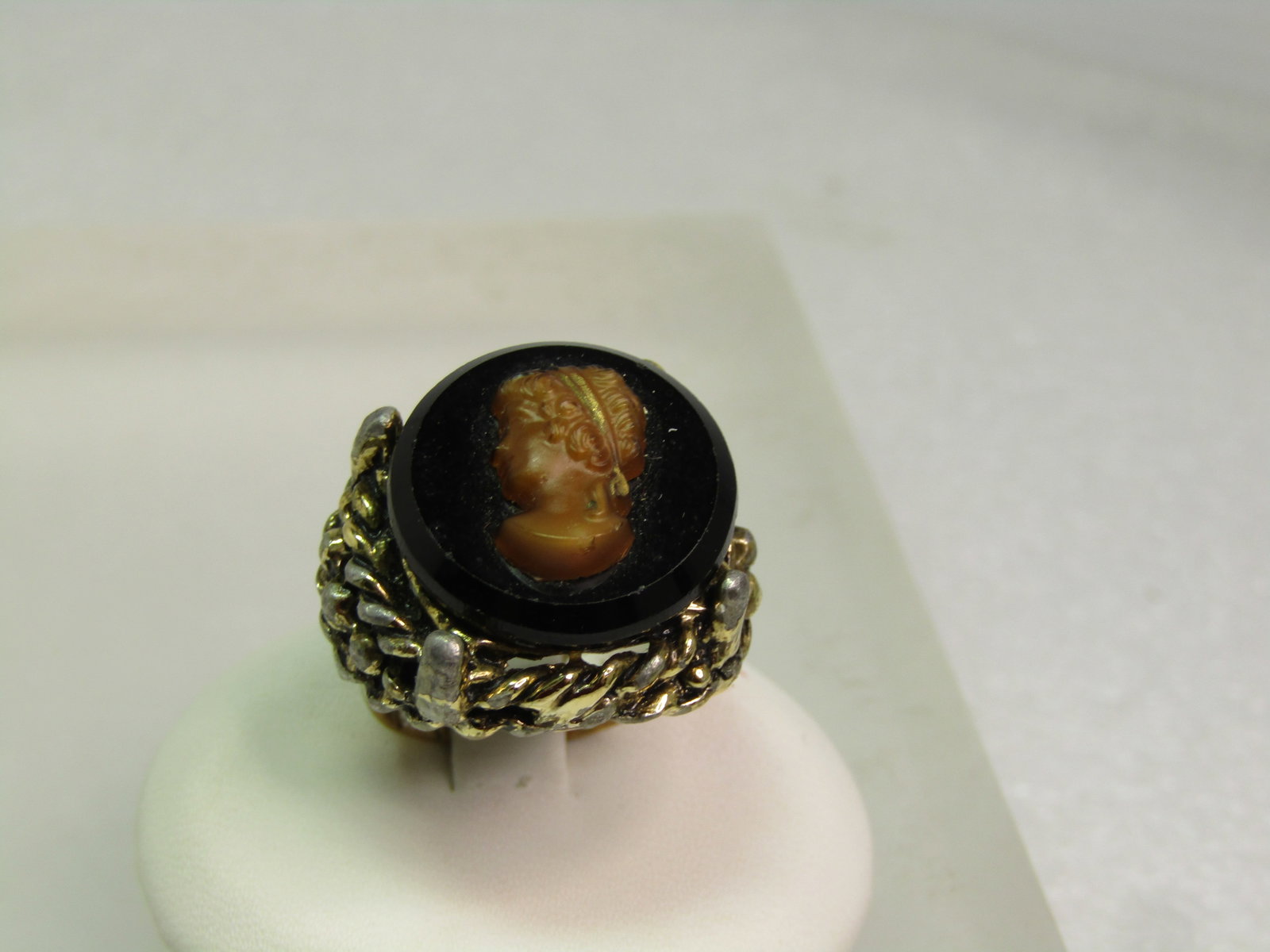 Vintage Black/Tan Glass Cameo Ring, Adjustable, 1960's (1 of 9)