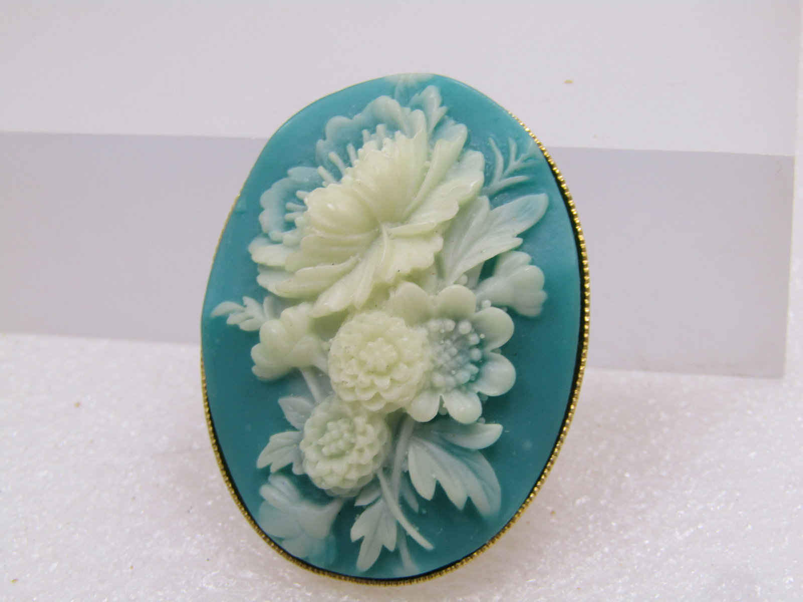 Vintage Aqua & White Floral Cameo Brooch, 1960's-1970's - 3
