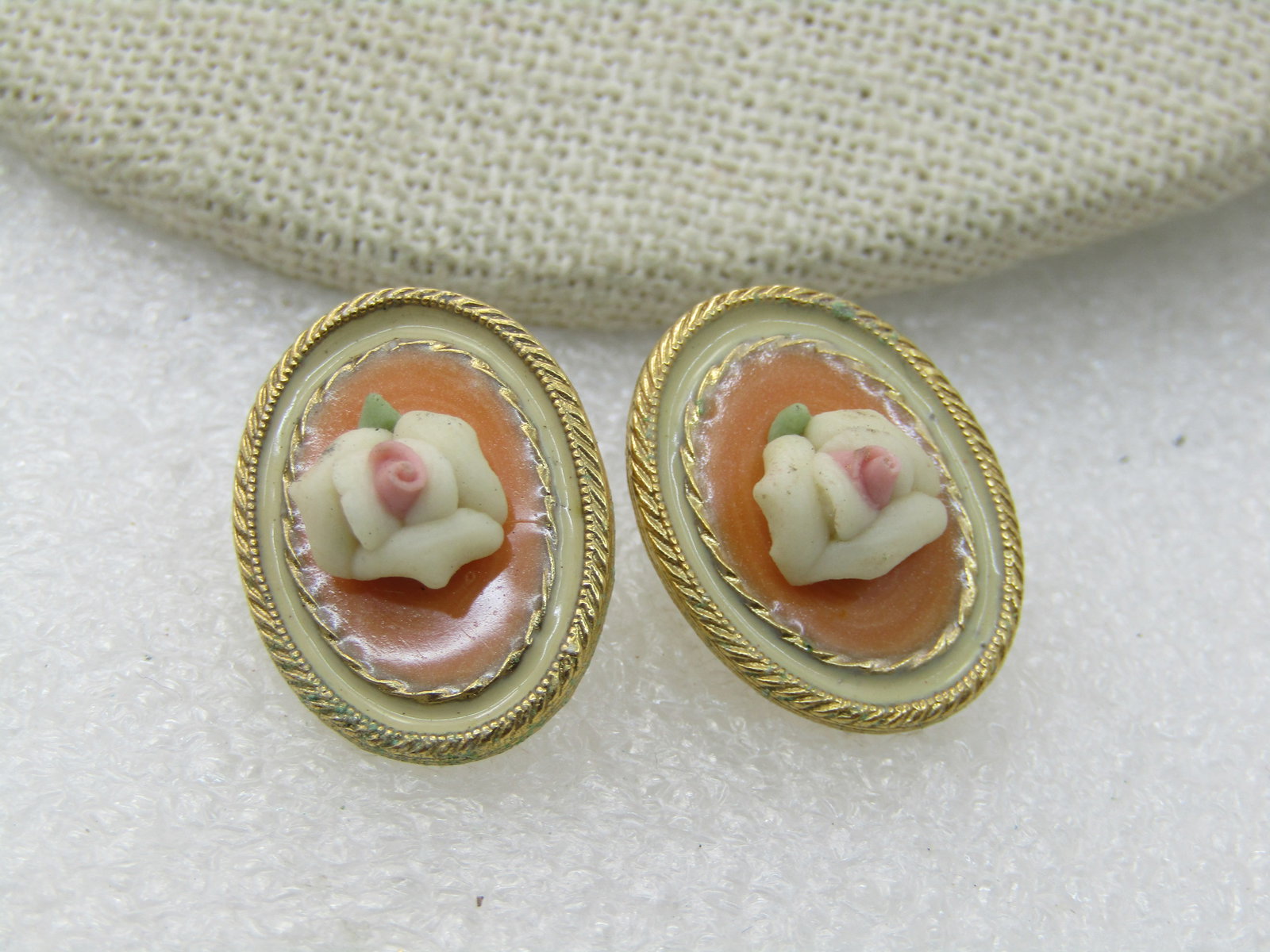 Vintage Porcelain Rose Cameo Pierced Earrings, 7/8" Oval, Gold Tone - 3