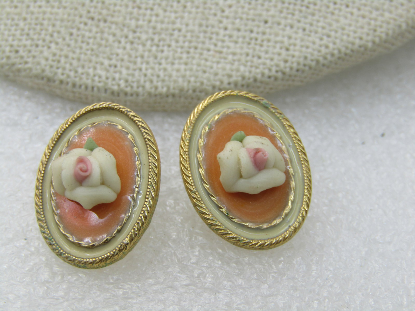 Vintage Porcelain Rose Cameo Pierced Earrings, 7/8" Oval, Gold Tone - 5